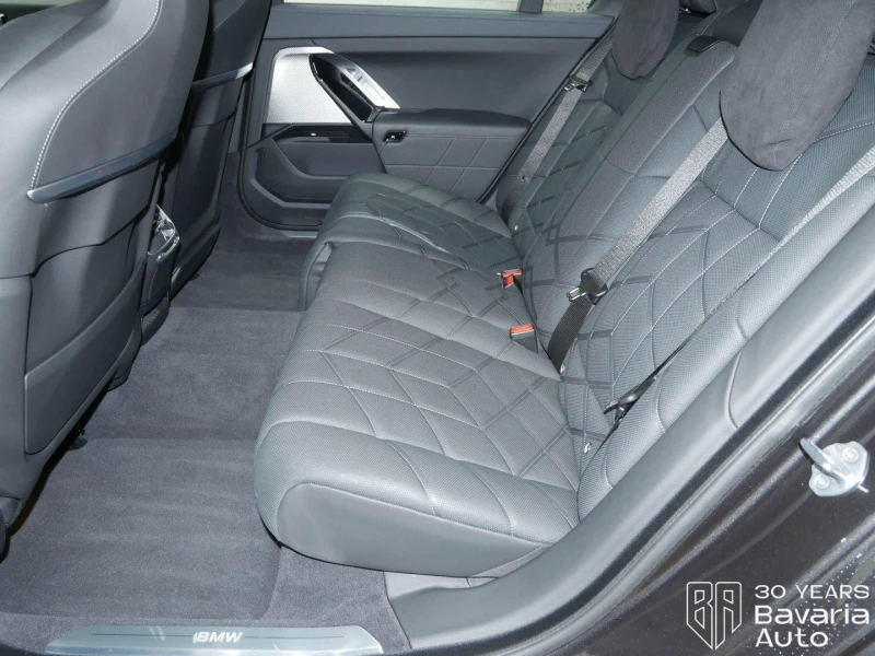 BMW 750 e xDrive Sportautomatic, снимка 8 - Автомобили и джипове - 52727866