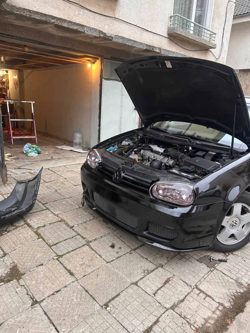 VW Golf, снимка 3 - Автомобили и джипове - 52988944