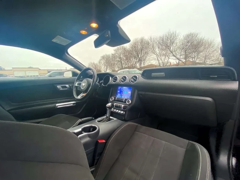 Ford Mustang * I4 Coupe * CARFAX * ЦЕНА ДО БГ, снимка 13 - Автомобили и джипове - 53179439