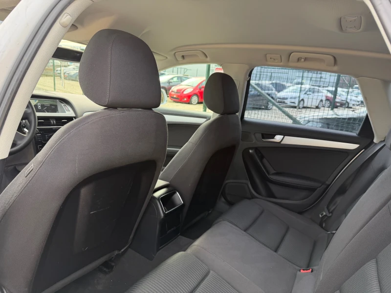 Audi A4 2.0i/180 p.s-Led/Navi/Xenon!!!, снимка 11 - Автомобили и джипове - 53264509