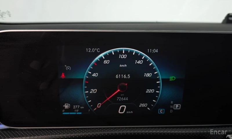 Mercedes-Benz A 220, снимка 8 - Автомобили и джипове - 53354704