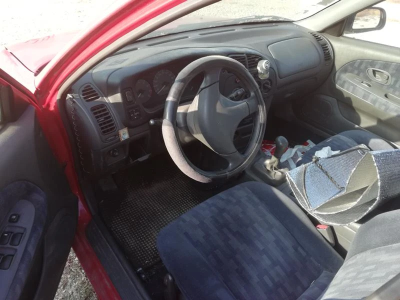 Mitsubishi Lancer 1.3, снимка 5 - Автомобили и джипове - 47188722