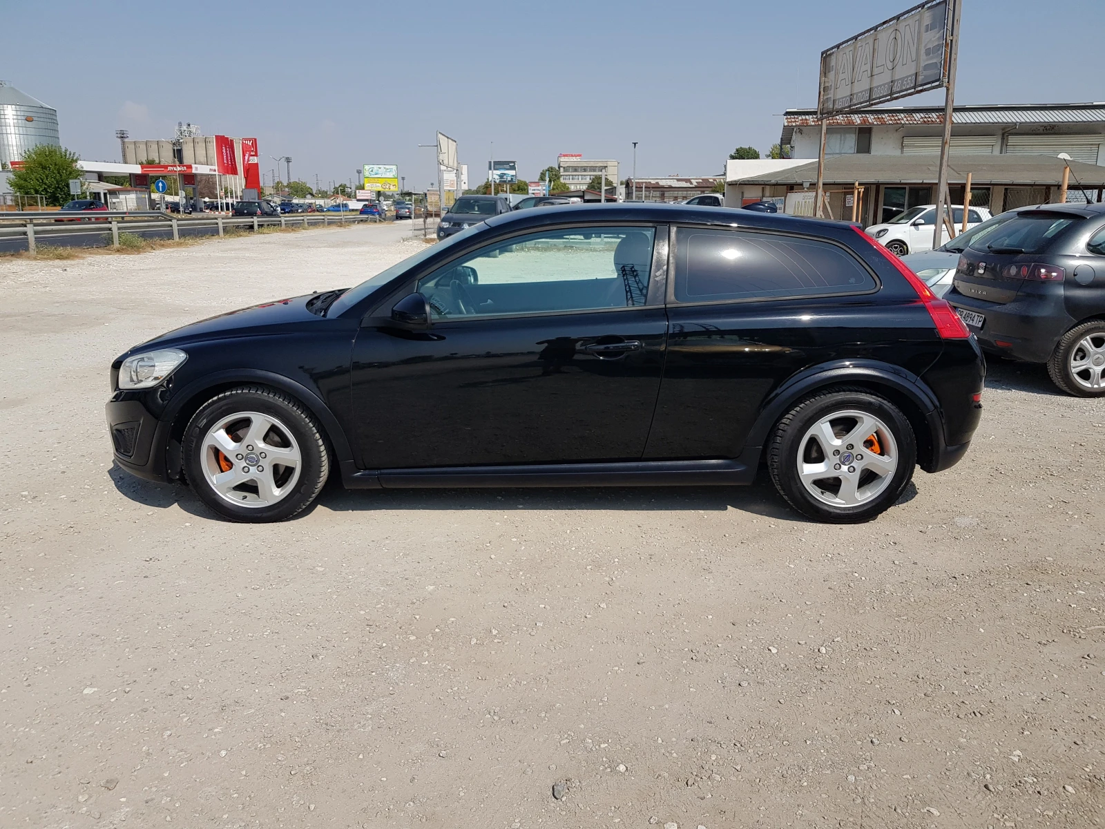 Volvo C30 FACELIFT 1.6-114 к.с. ЛИЗИНГ - изображение 8