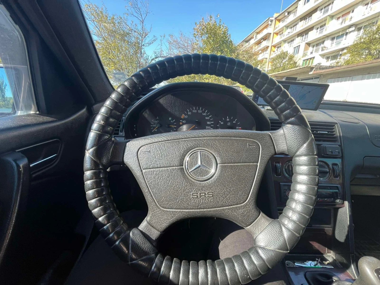 Mercedes-Benz C 220 CDI - изображение 3