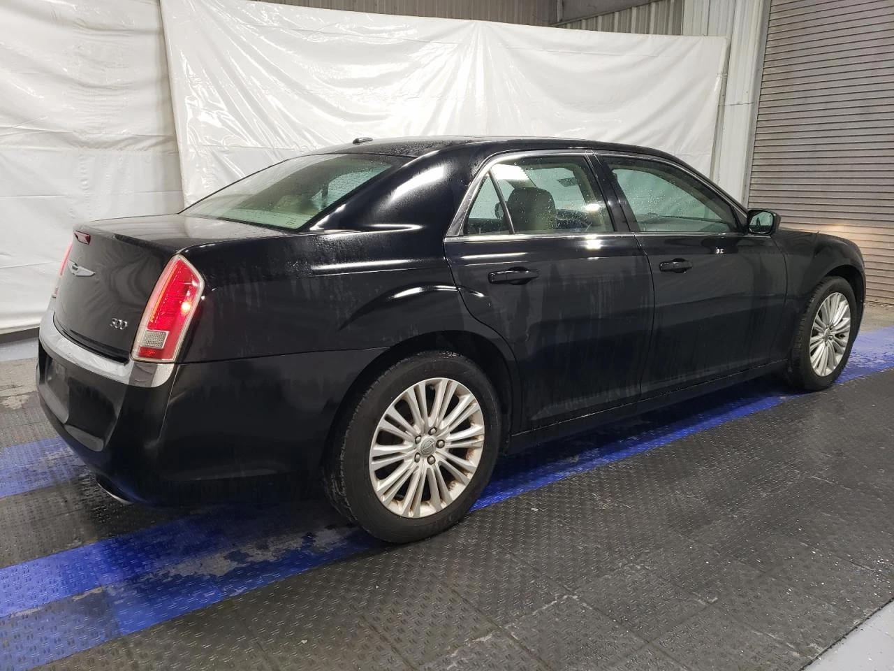 Chrysler 300c  - изображение 6