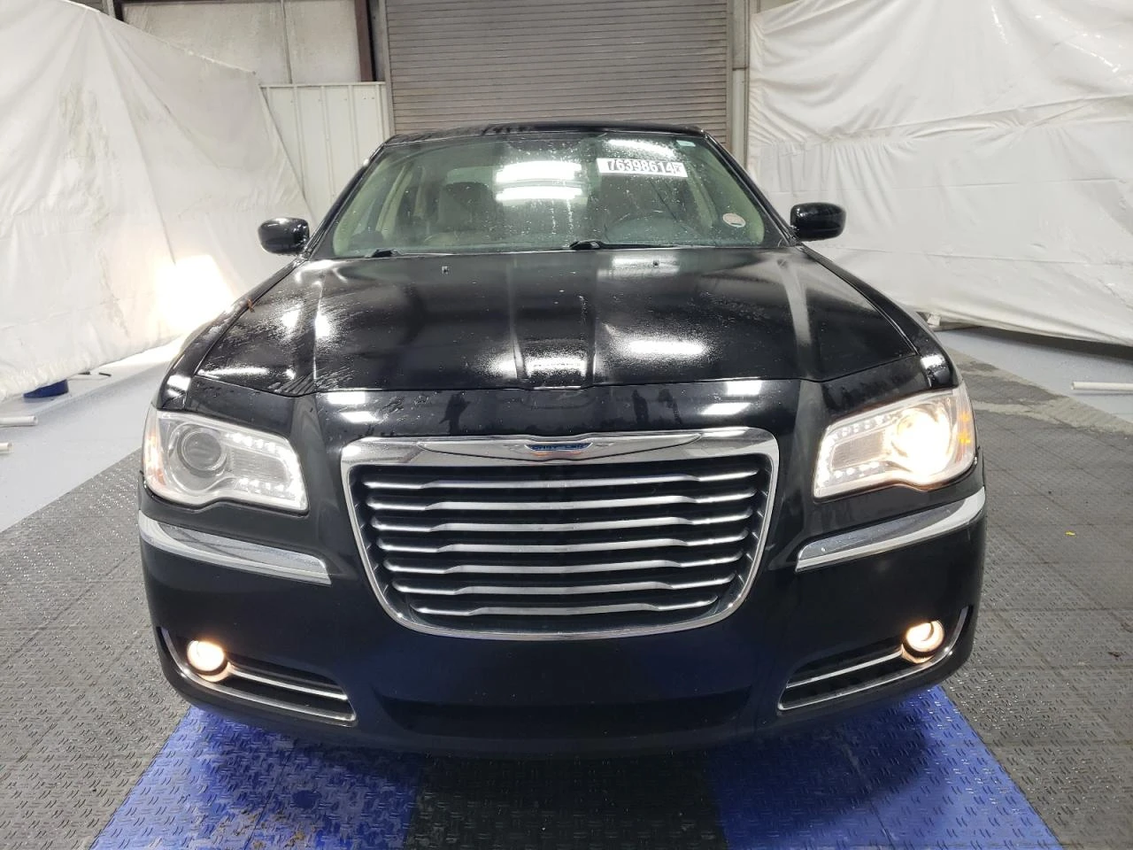 Chrysler 300c - [1] 