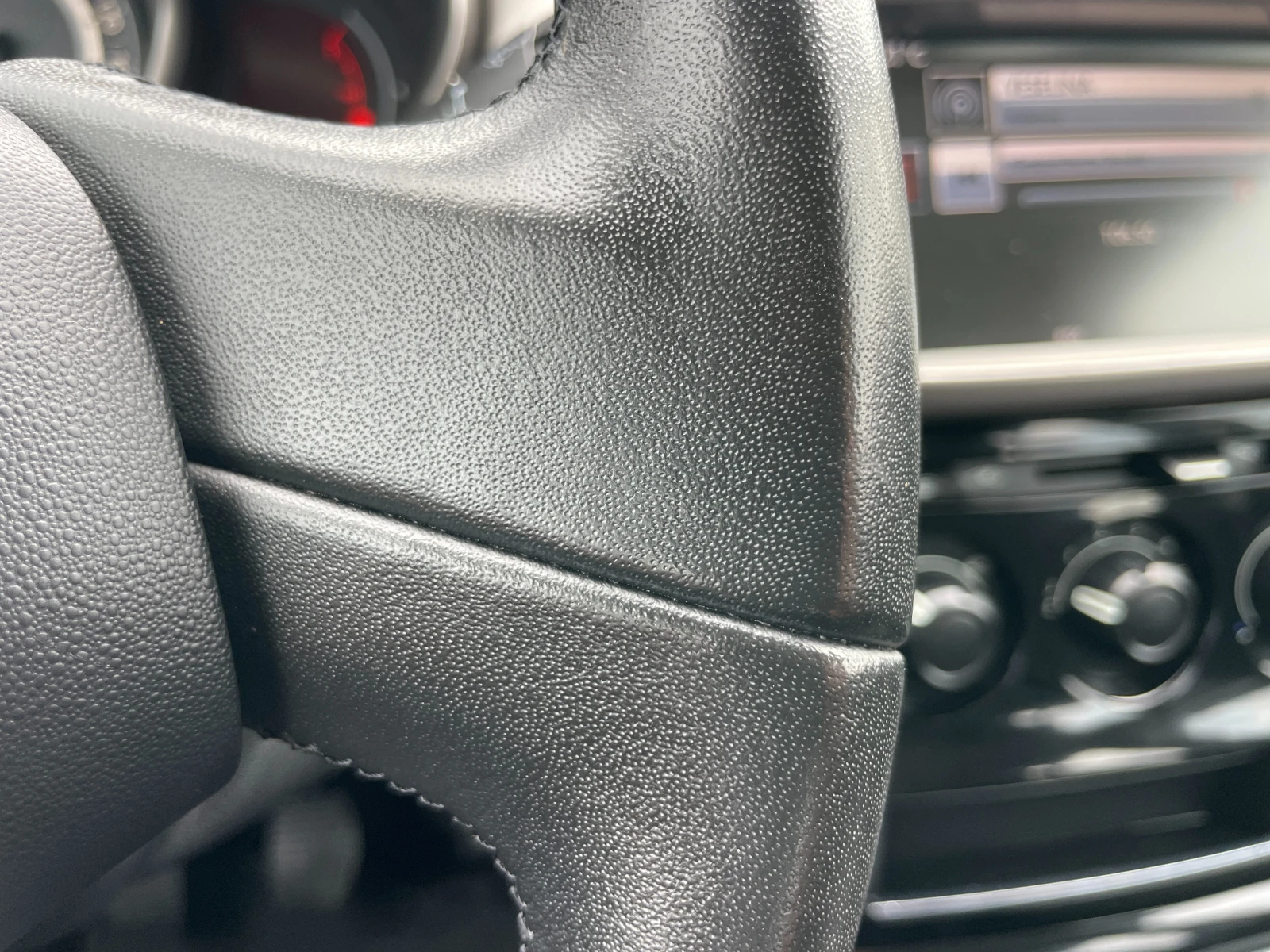 Citroen C3 1.2i - изображение 9