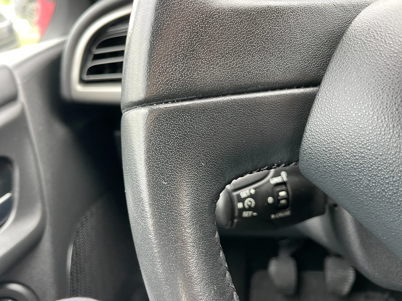 Citroen C3 1.2i - изображение 8