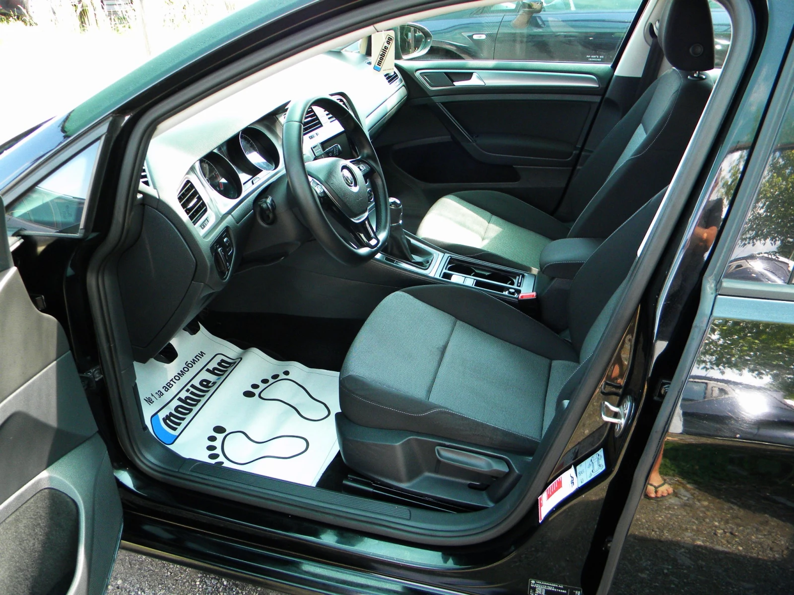 VW Golf EURO5B* 1.6TDI-178000km* КАТО НОВ* EURO5B - изображение 10