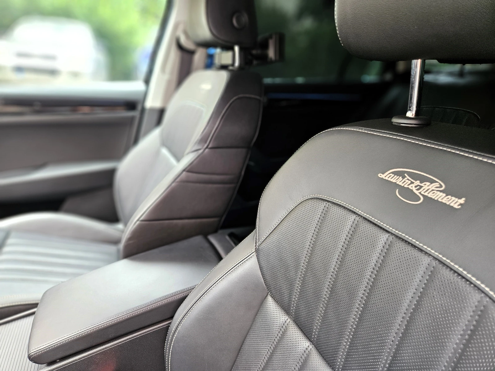 Skoda Superb 3, Facelift, 2.0 TDI, DSG, L&K, DCC, Keyless | Mobile.bg � ����������� 12