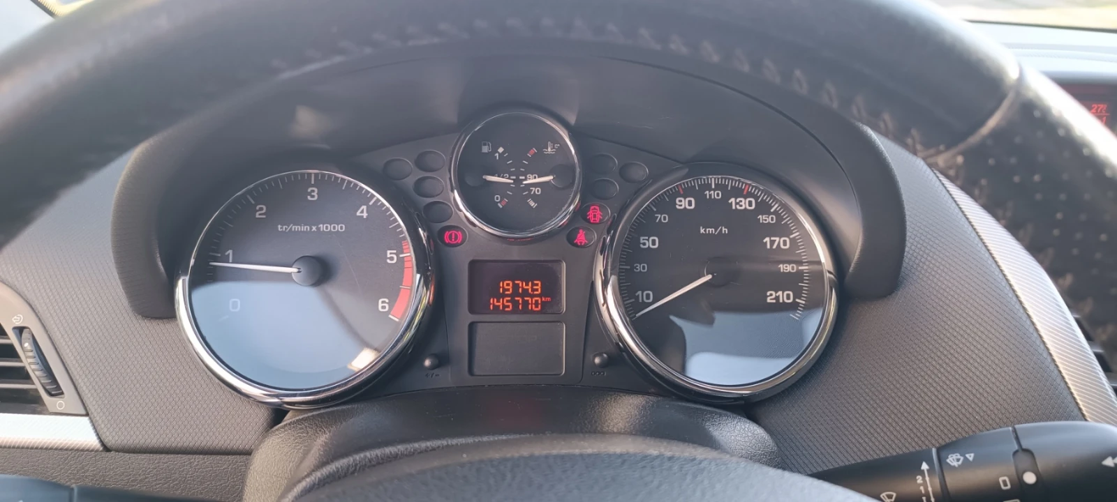 Peugeot 207  - изображение 10