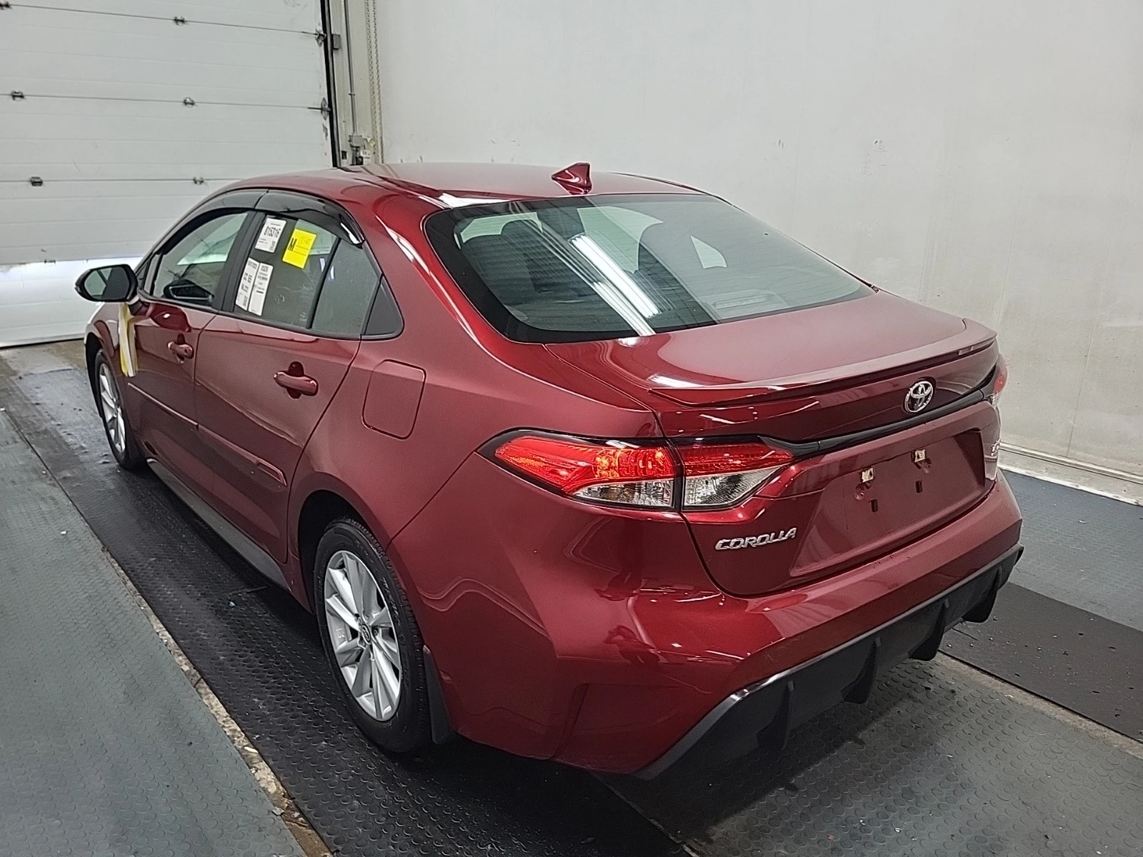 Toyota Corolla SE * * CARFAX * * АВТО КРЕДИТ * *  - изображение 3