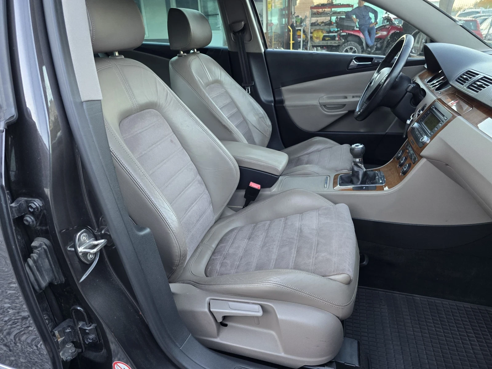 VW Passat 2.0TDI H-LINE  - изображение 8