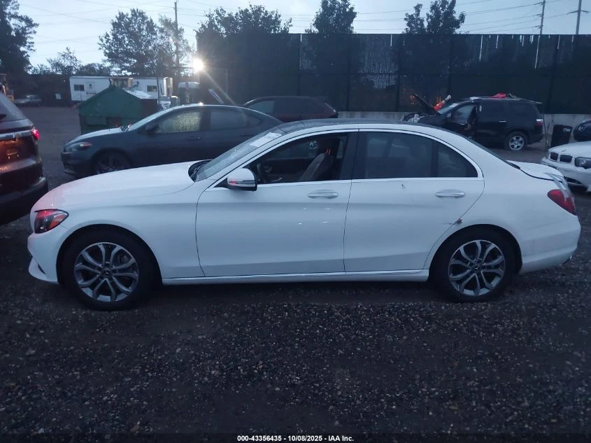 Mercedes-Benz C 300 2018 MERCEDES-BENZ C 300 4MATIC - изображение 4