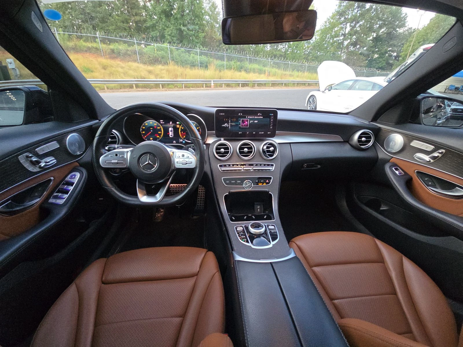 Mercedes-Benz C 300 AMG, Burmester, LED, 360* , Park assisst, Highbeam - изображение 10