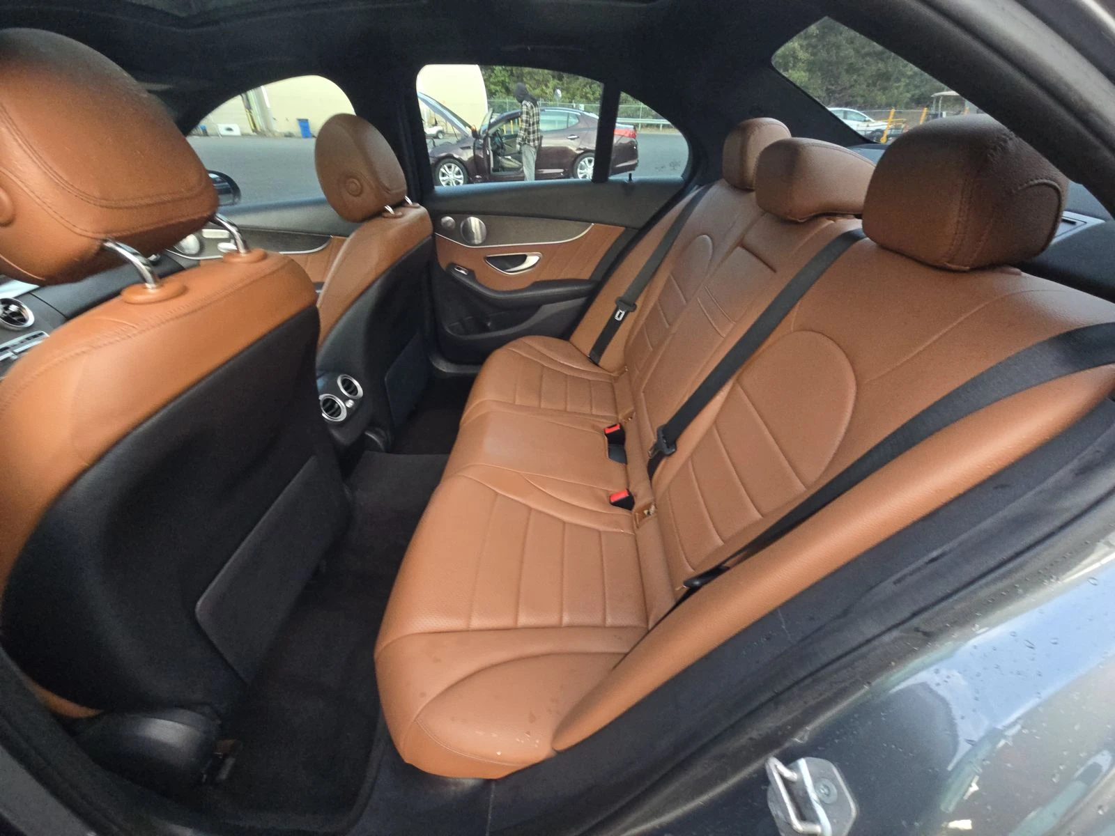 Mercedes-Benz C 300 AMG, Burmester, LED, 360* , Park assisst, Highbeam | Mobile.bg   14