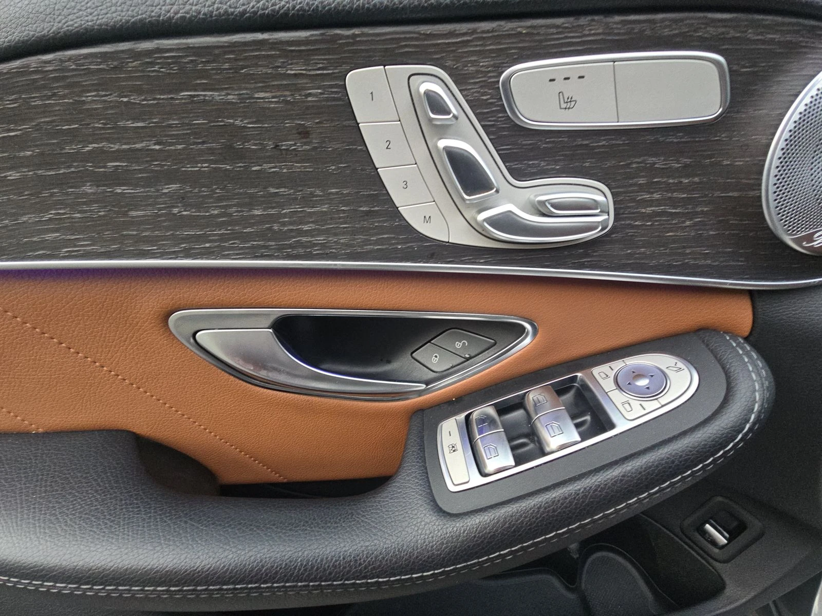 Mercedes-Benz C 300 AMG, Burmester, LED, 360* , Park assisst, Highbeam | Mobile.bg   13