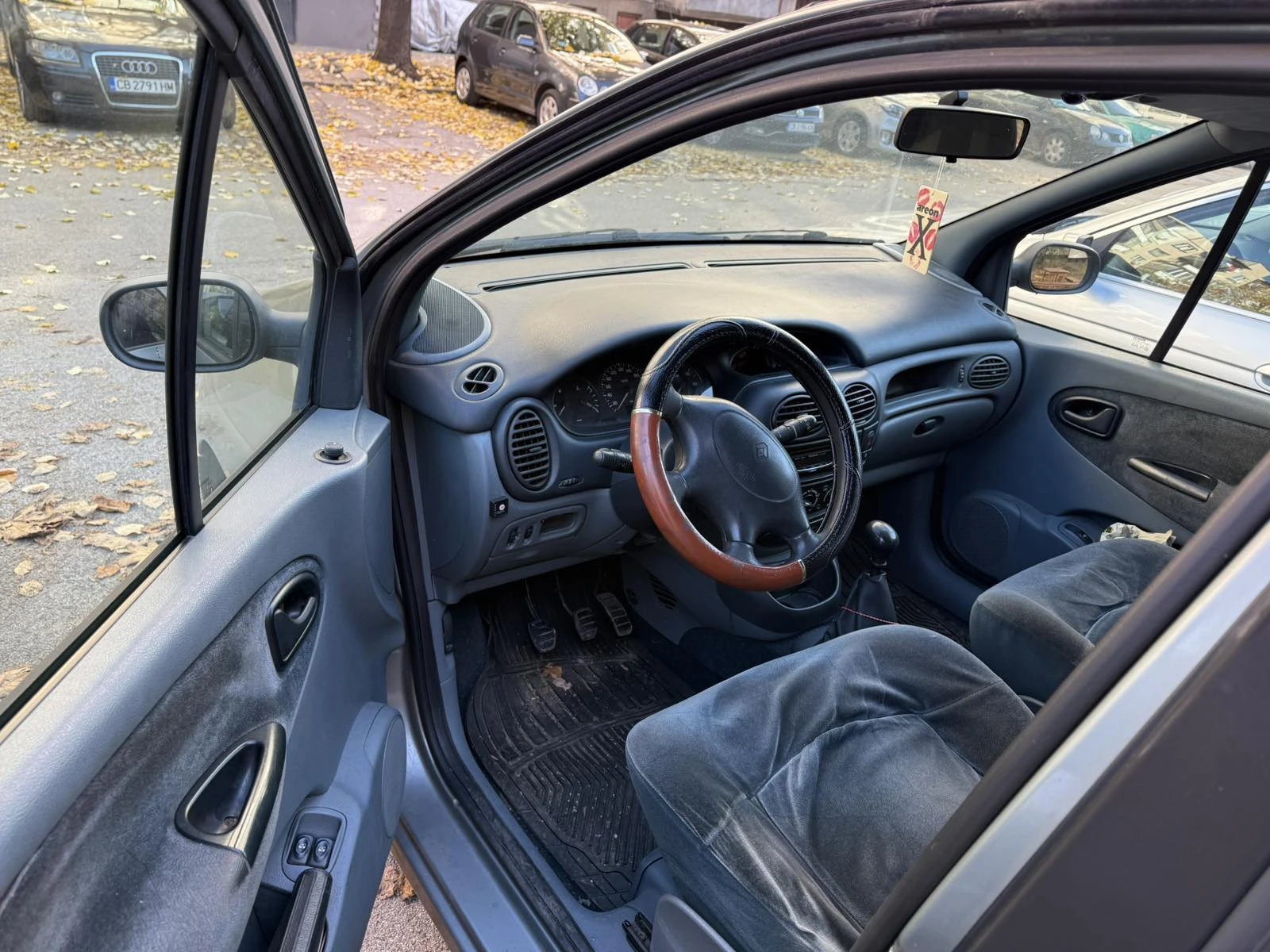 Renault Scenic  - изображение 5