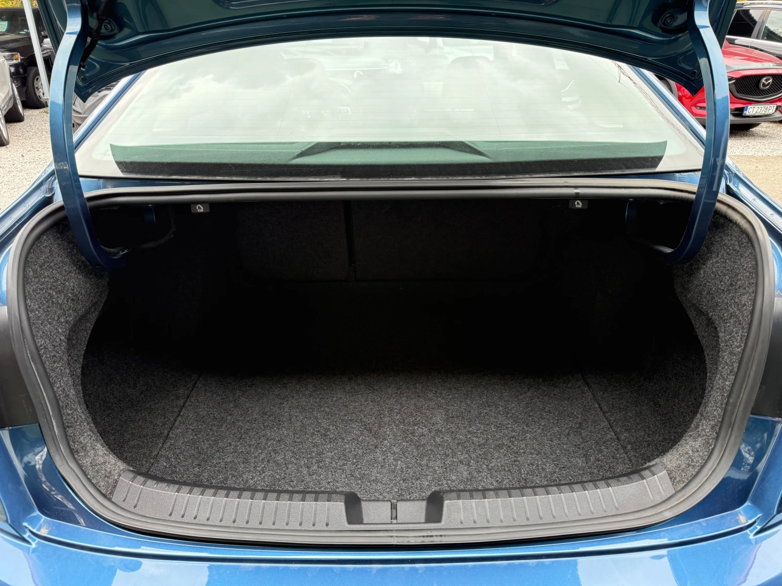 VW Jetta 1.4 TSI | Mobile.bg   17