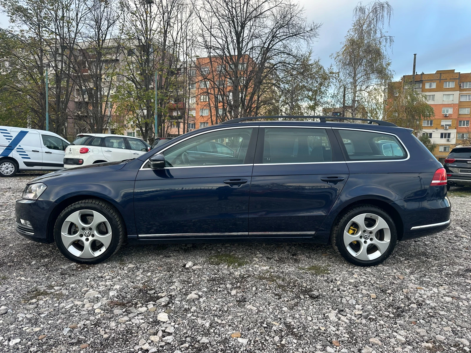 VW Passat 1.6TDI 105kc EVRO5 R-LINE - изображение 6