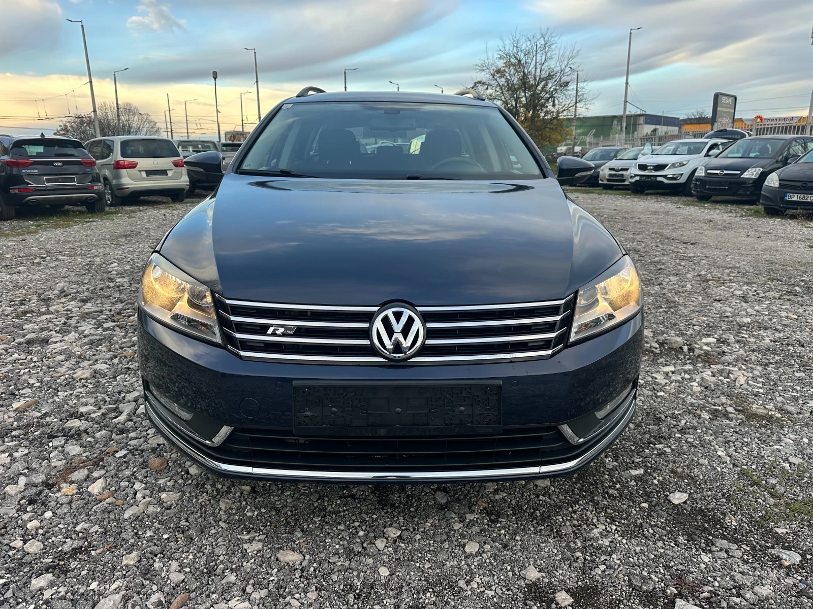VW Passat 1.6TDI 105kc EVRO5 R-LINE - изображение 8