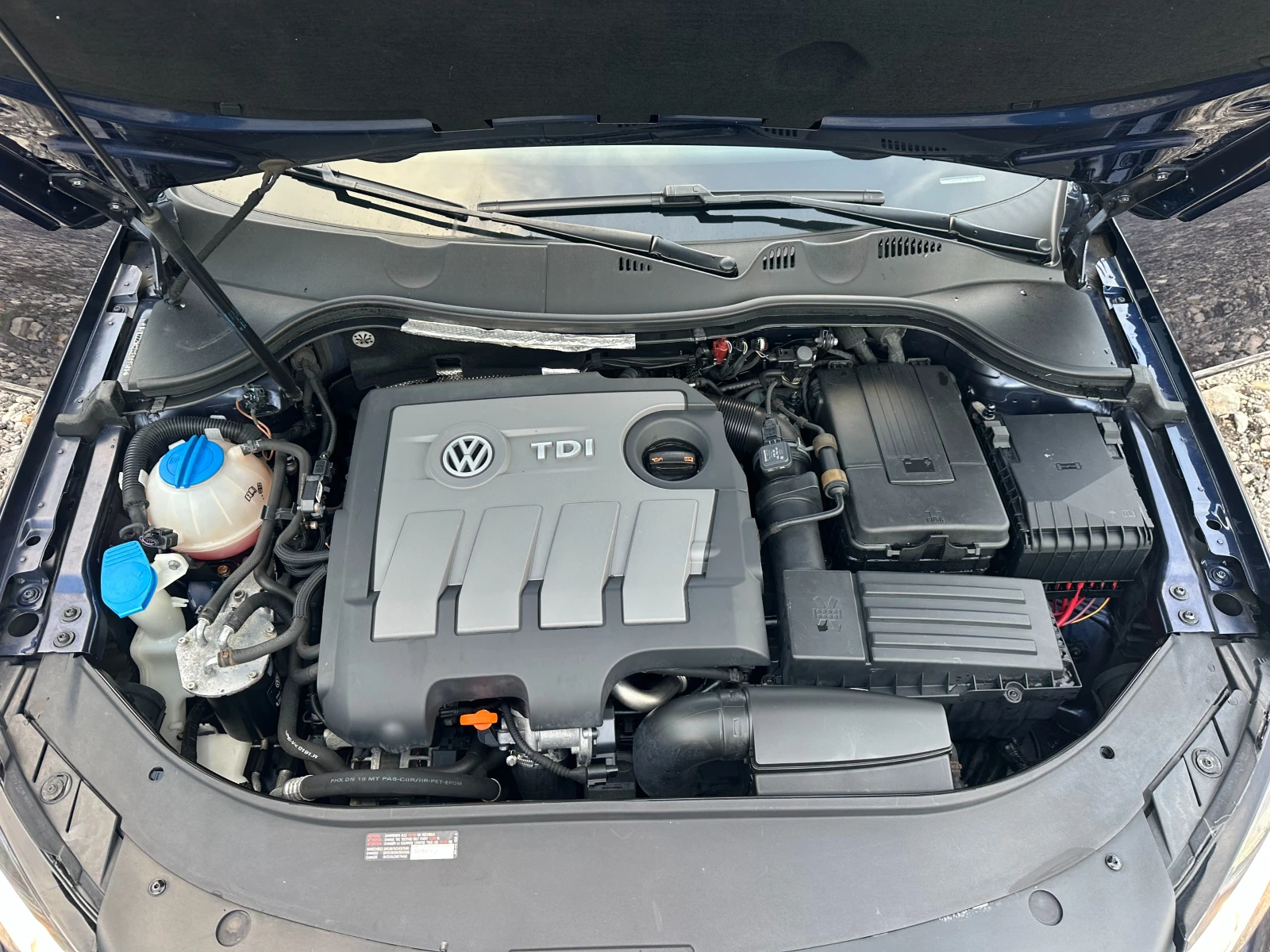 VW Passat 1.6TDI 105kc EVRO5 R-LINE | Mobile.bg   17