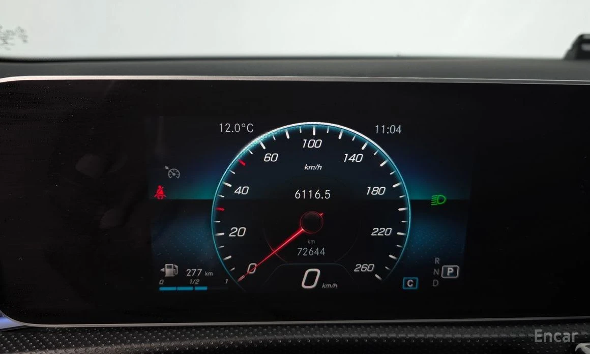 Mercedes-Benz A 220  - изображение 8