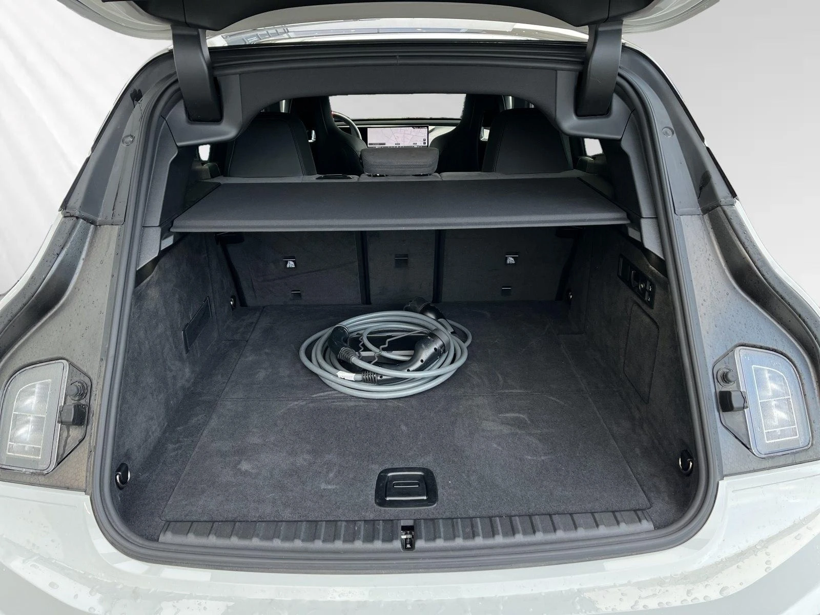 BMW iX M70/xDrive/B&W/PANO SKY/ICONIC GLOW/, снимка 12 - Автомобили и джипове - 53820190