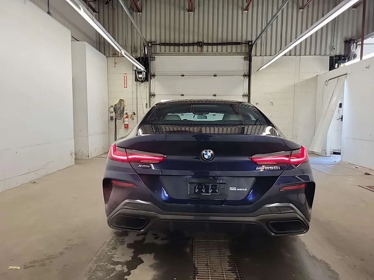 BMW 850 M850I XDRIVE  CARFAX, снимка 17 - Автомобили и джипове - 53911079