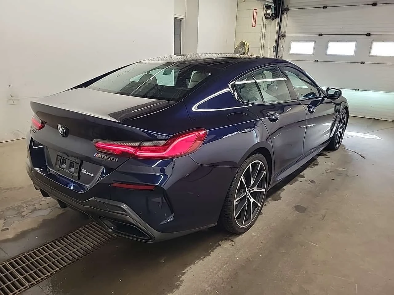 BMW 850 M850I XDRIVE  CARFAX, снимка 3 - Автомобили и джипове - 53911079