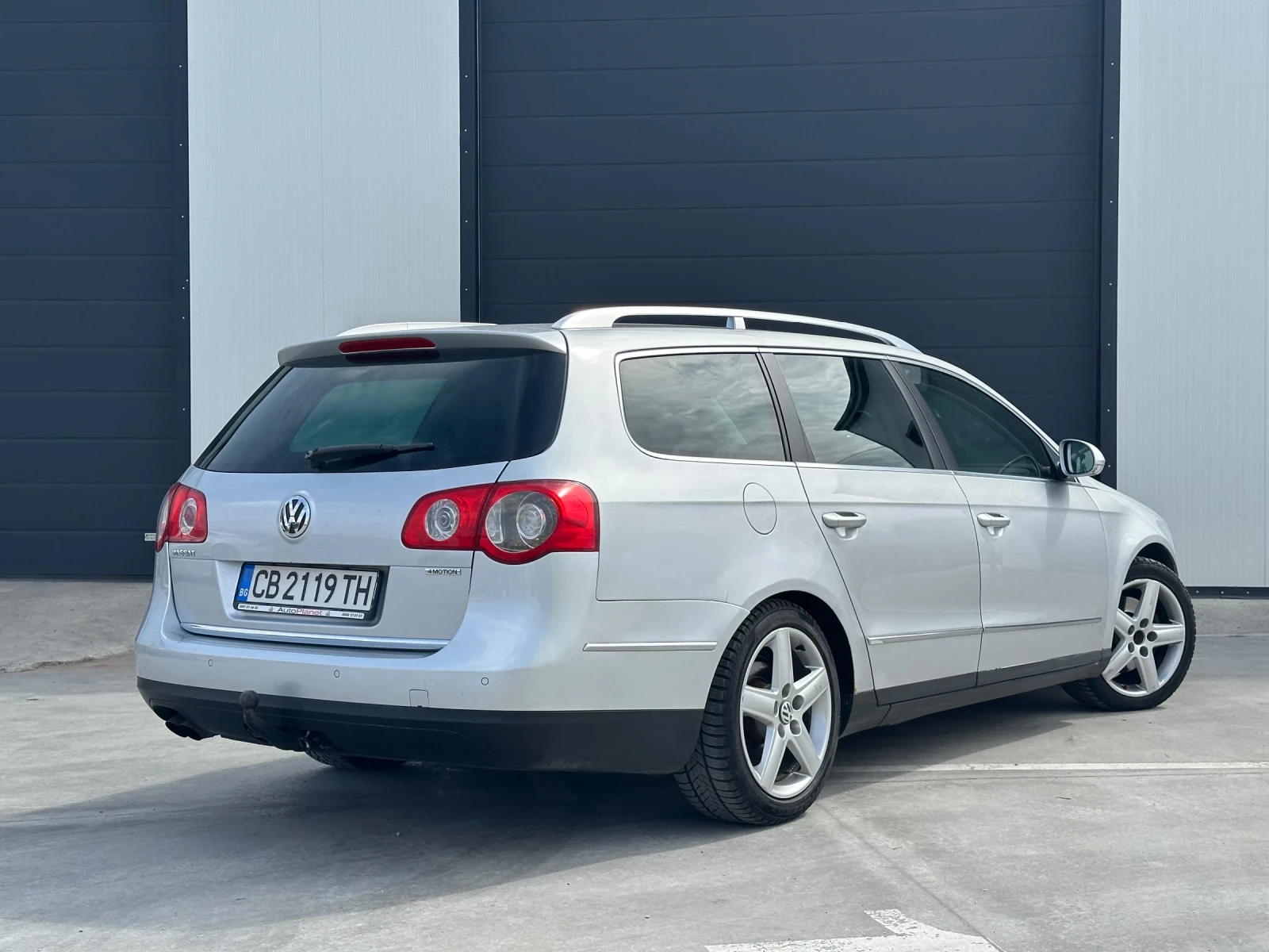 VW Passat 2.0 TDI 8V (140hp) 4MOTION, снимка 6 - Автомобили и джипове - 53937273