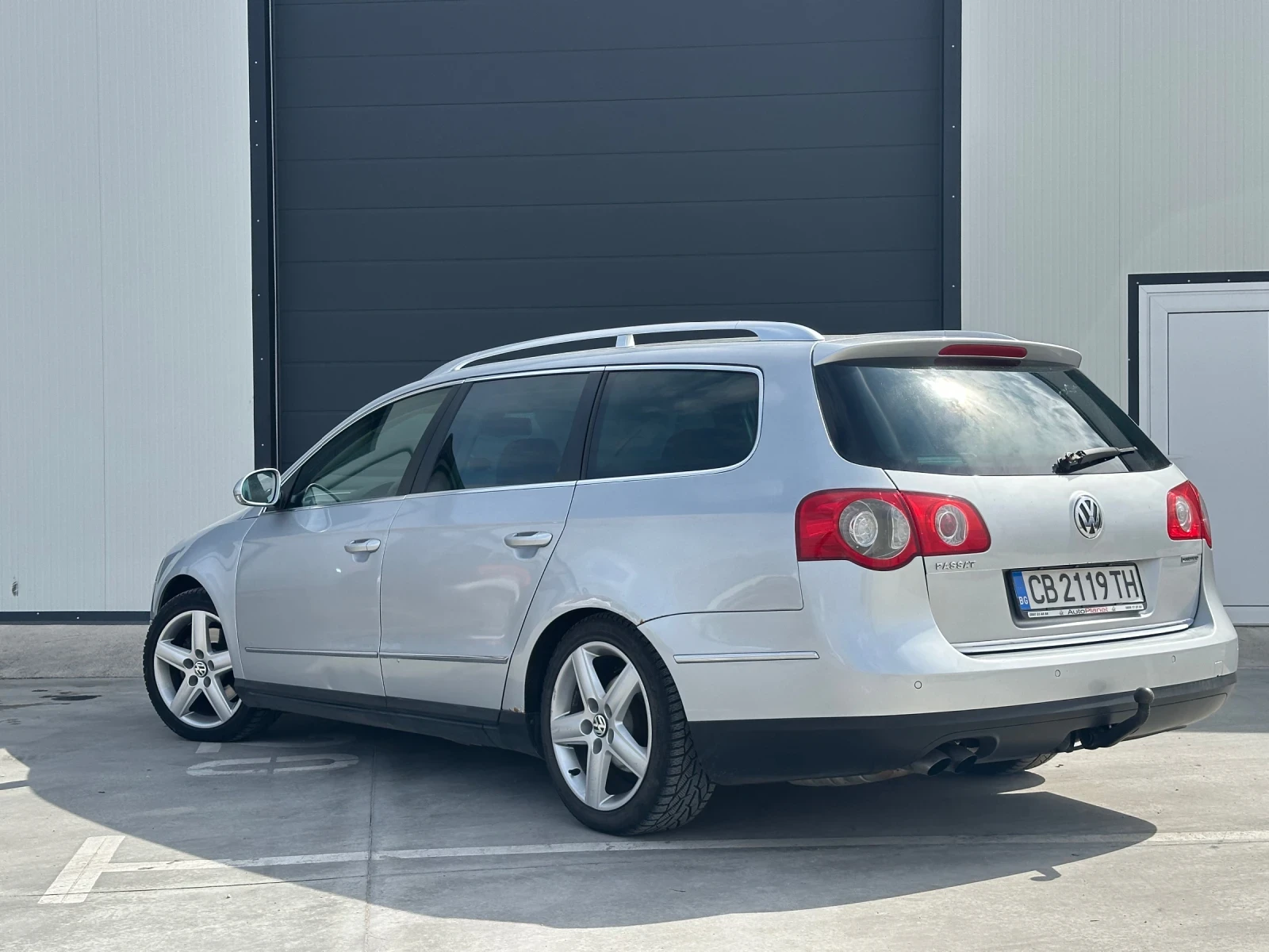 VW Passat 2.0 TDI 8V (140hp) 4MOTION, снимка 4 - Автомобили и джипове - 53937273