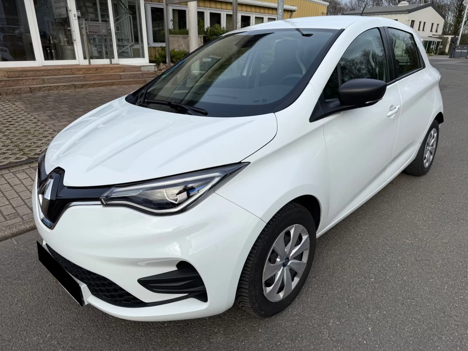 Renault Zoe LIFE R110/52KWH/109HP/CARPLAY/LED/НОВ-ВНОС/TOP