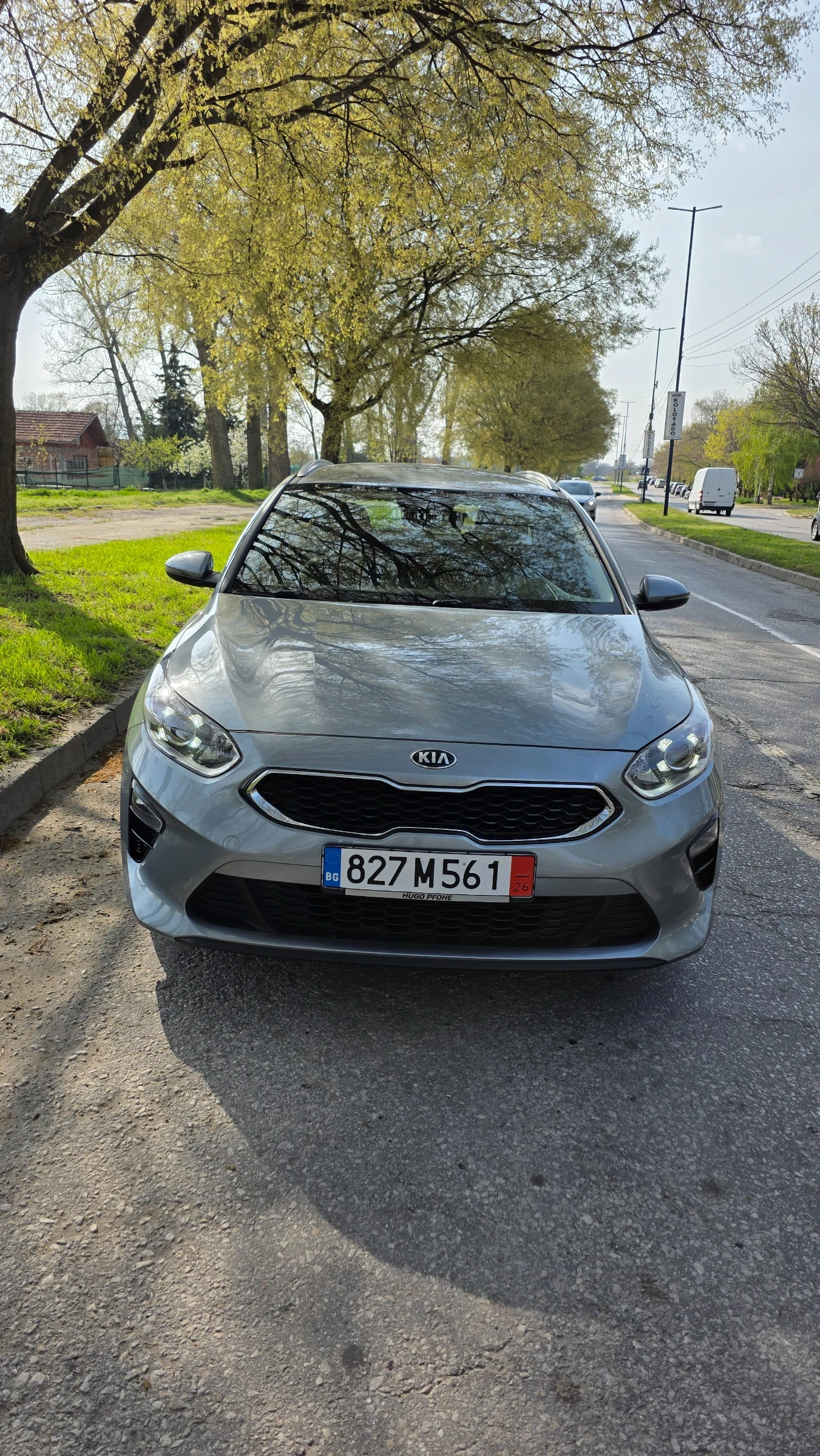 Kia Ceed 1.4MPI 100кс ЗаводскаГаз.Перфектна!!!, снимка 3 - Автомобили и джипове - 54195156