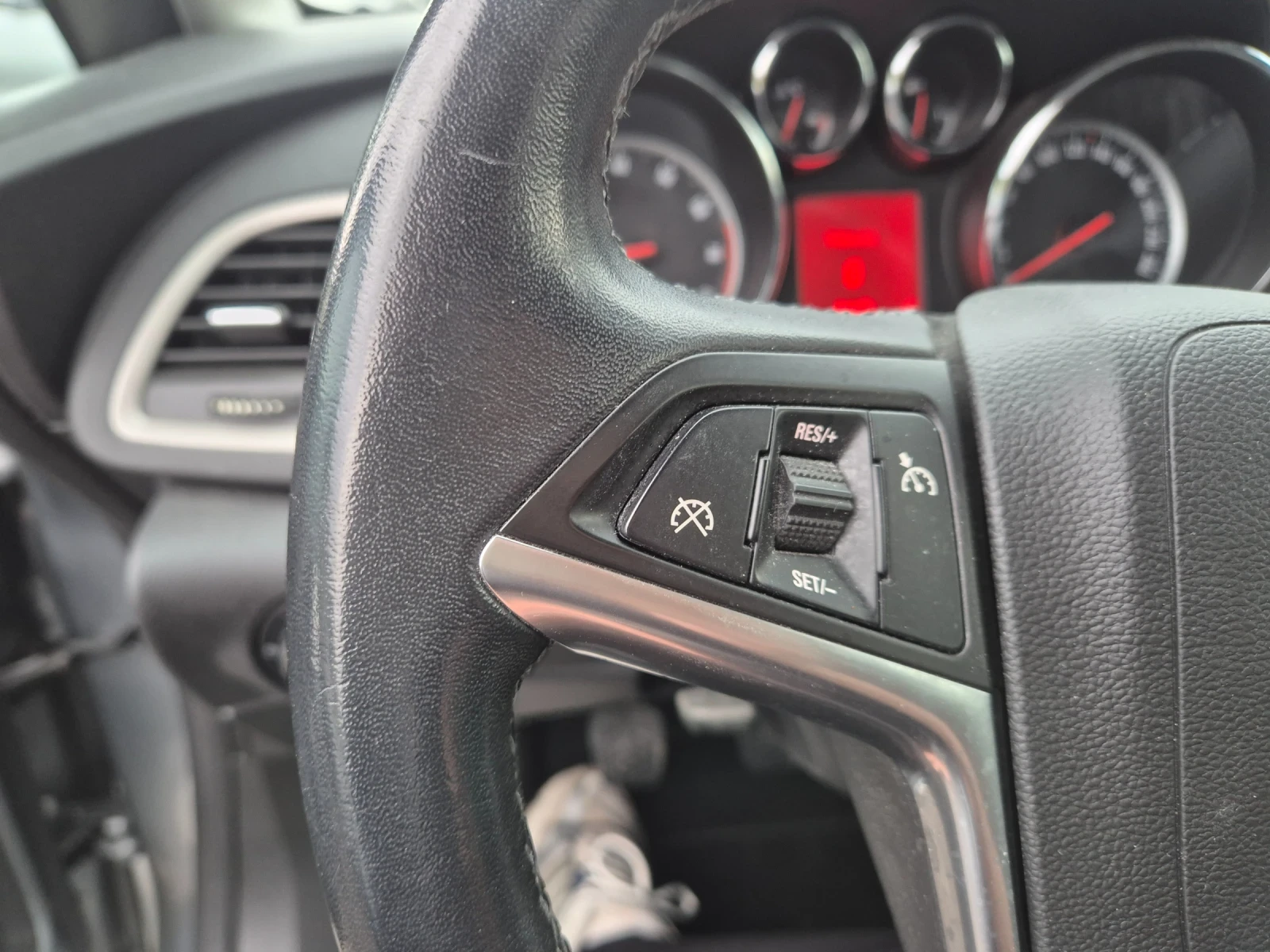 Opel Astra 1.4 -101 �.�  | Mobile.bg � ����������� 10