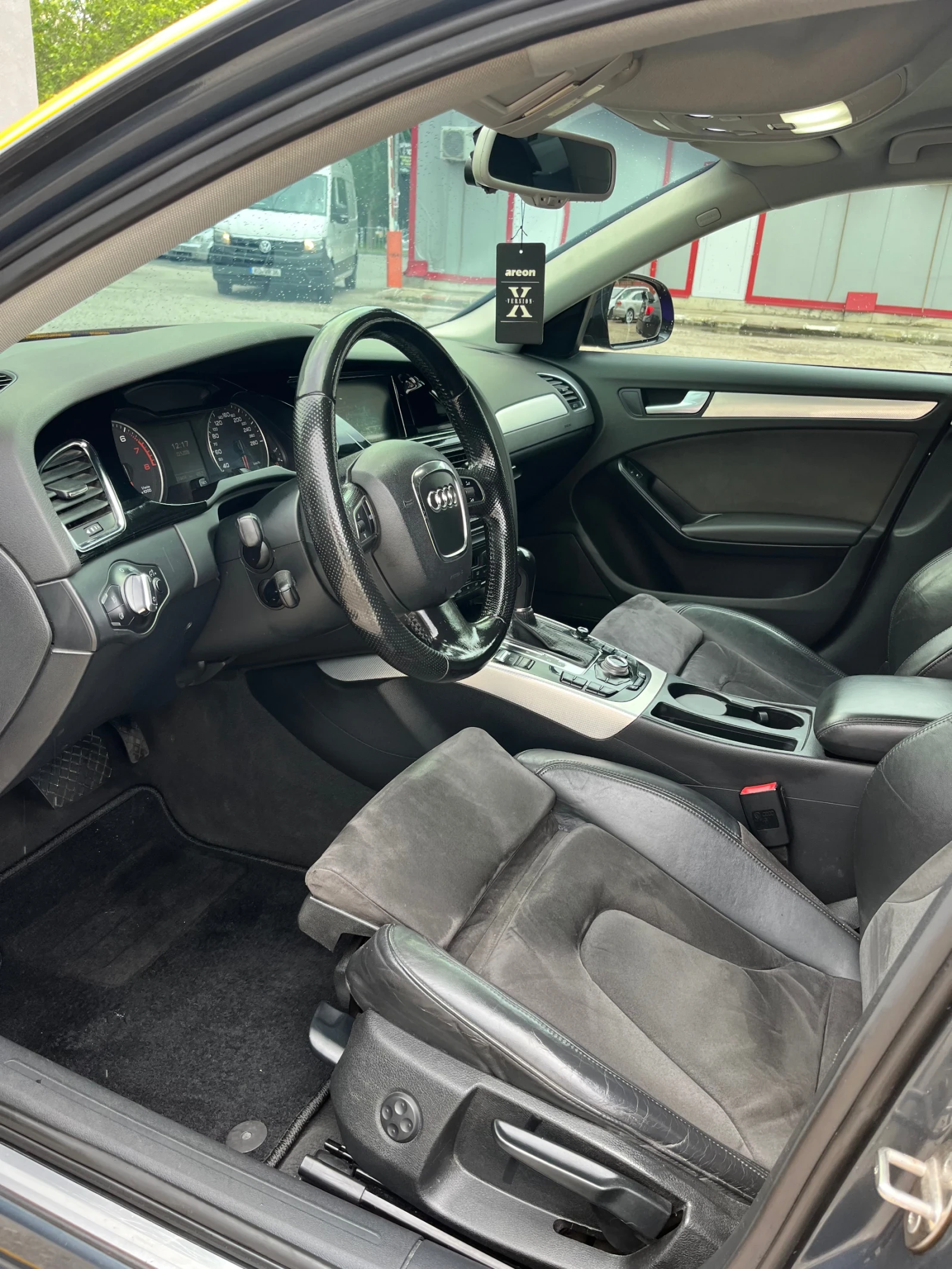 Audi A4 2.0 TFSI, снимка 10 - Автомобили и джипове - 54839698