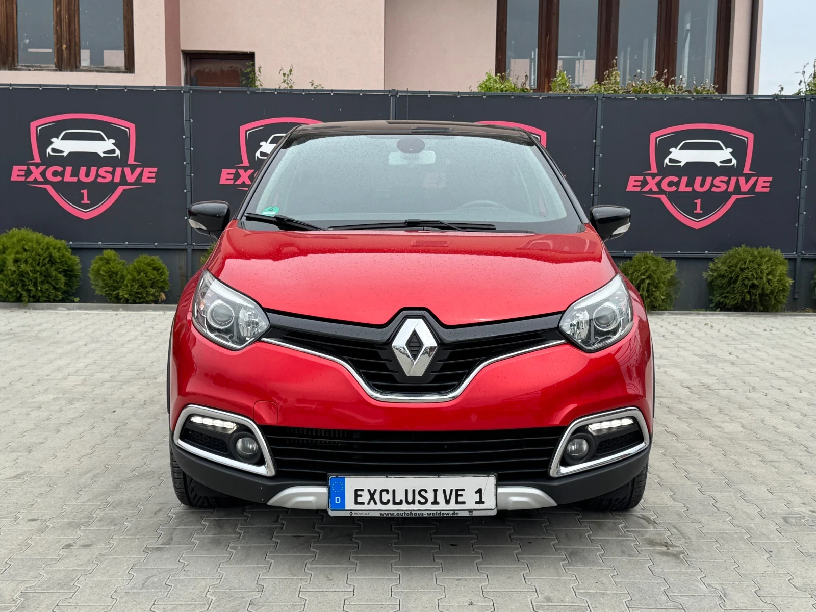Renault Captur 1.5DCI XMOD FULL, снимка 8 - Автомобили и джипове - 54487010