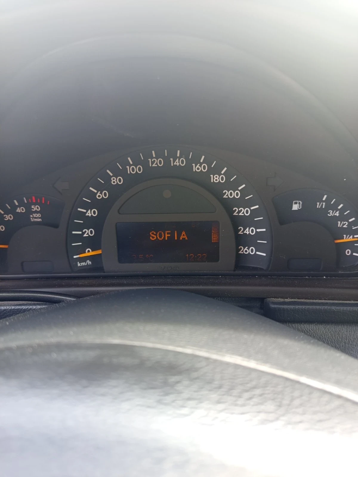 Mercedes-Benz C 200, снимка 12 - Автомобили и джипове - 54527230