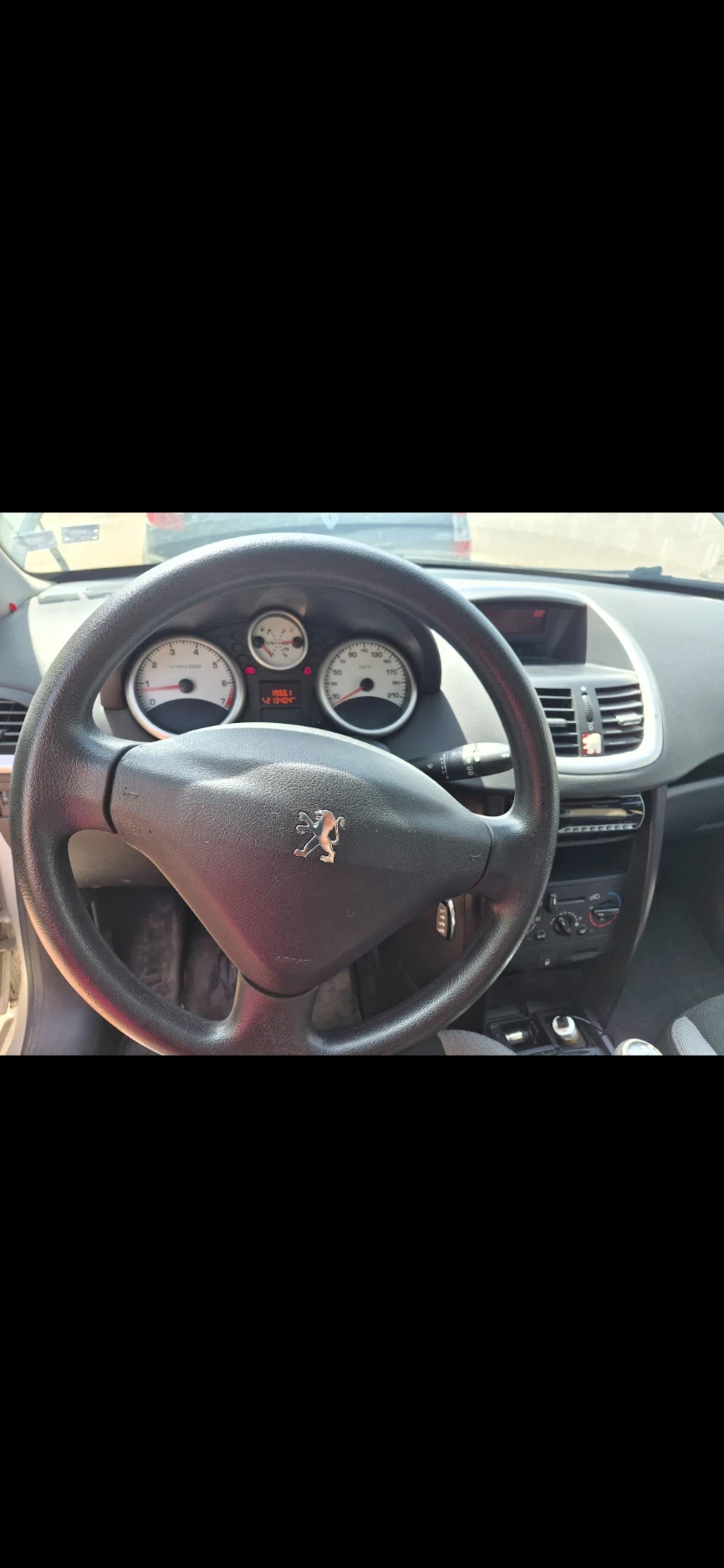Peugeot 207, снимка 8 - Автомобили и джипове - 54681057