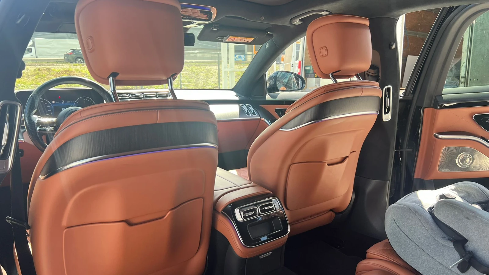 Mercedes-Benz S 580 e 4Matic AMG Line Exclusive = MGT Select 2 = , снимка 12 - Автомобили и джипове - 54709371
