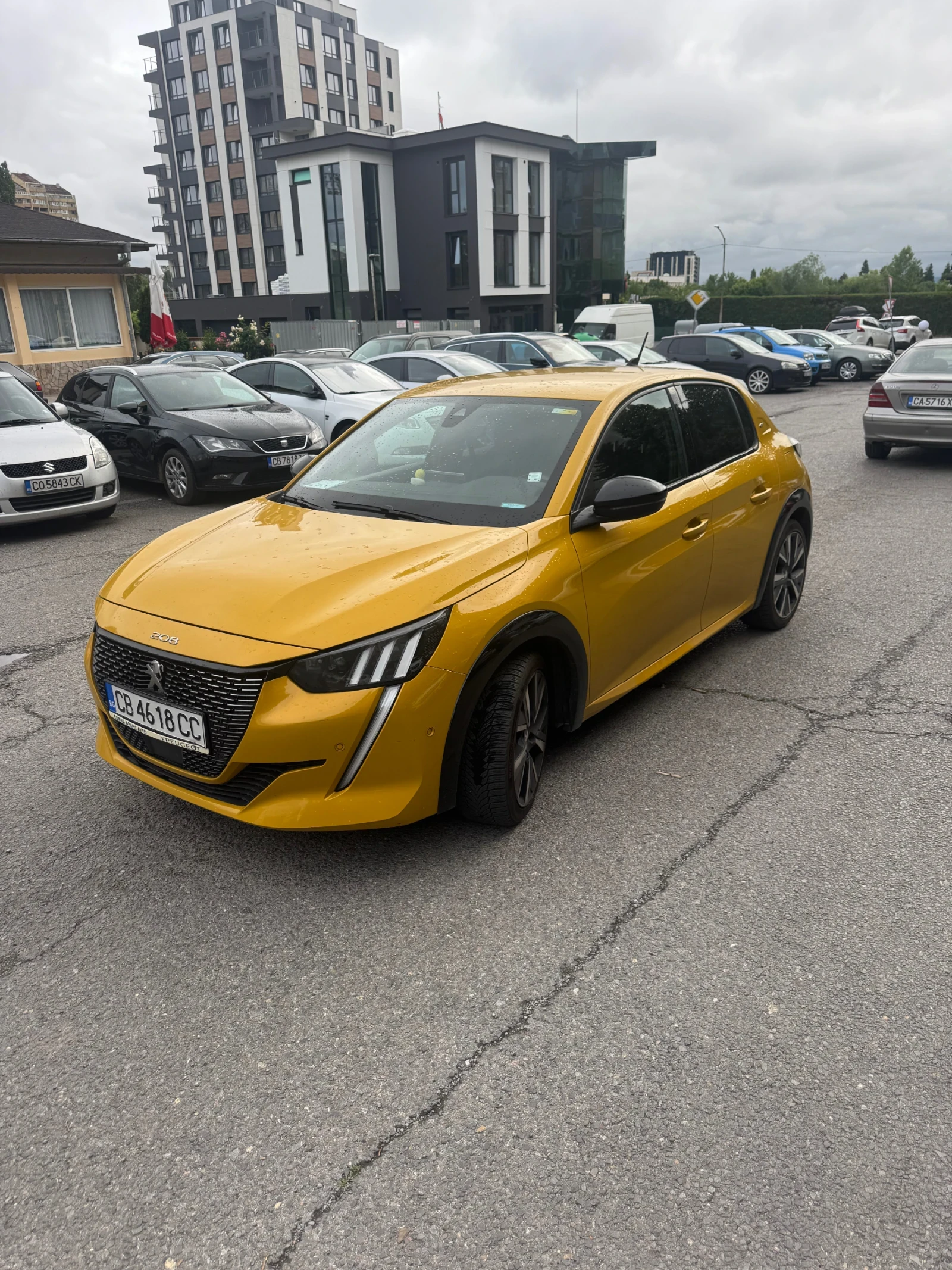Peugeot 208 GT
