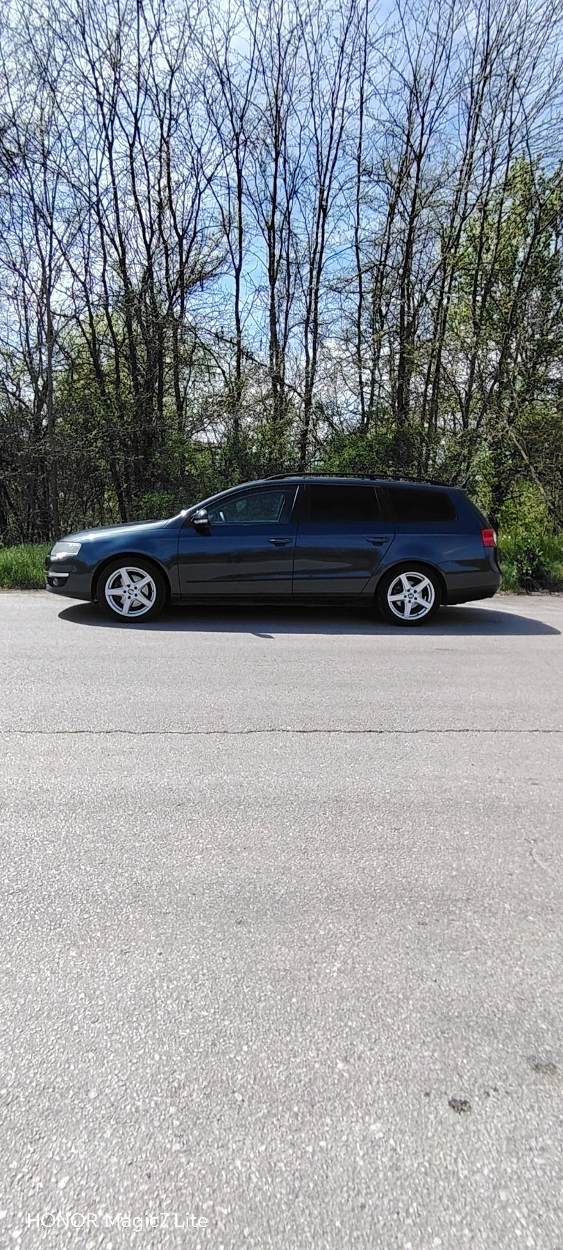 VW Passat 1.6, снимка 5 - Автомобили и джипове - 54959369