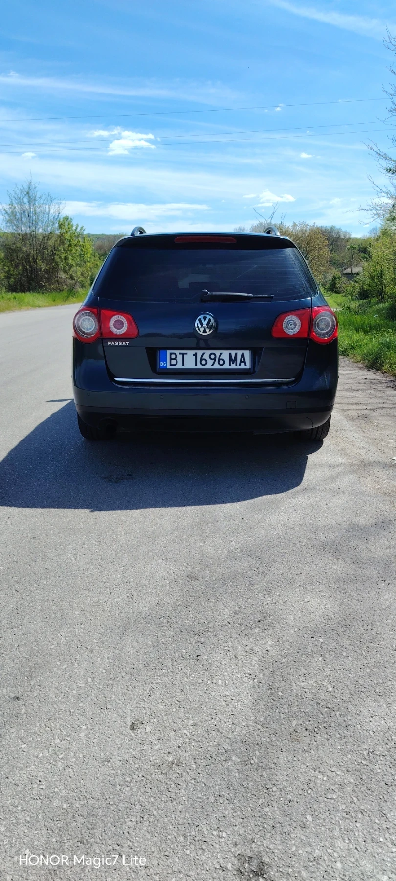 VW Passat 1.6, снимка 2 - Автомобили и джипове - 54959369
