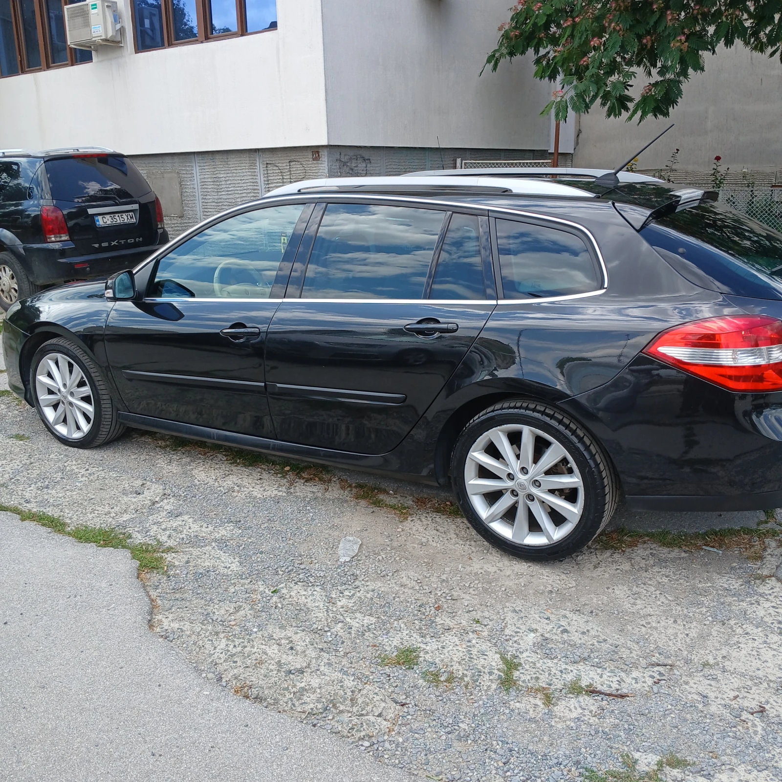 Renault Laguna АВТОМАТИК - ИНИЦИАЛЕ , снимка 7 - Автомобили и джипове - 55610782