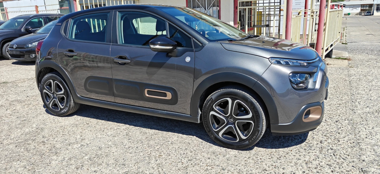 Citroen C3 1.2PureTech23г, снимка 9 - Автомобили и джипове - 55750267
