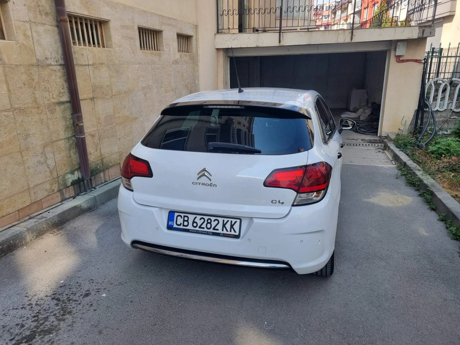Citroen C4 Shine, снимка 3 - Автомобили и джипове - 56182307