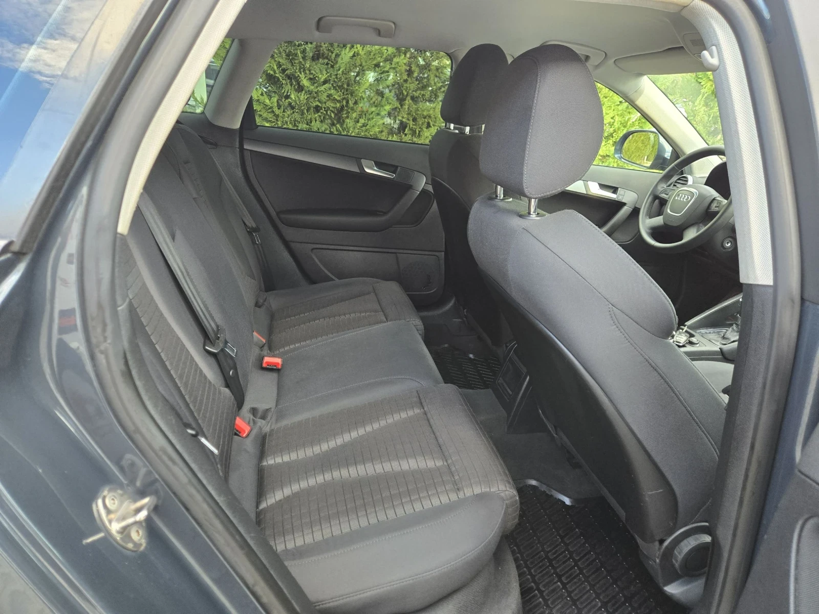 Audi A3 1.9TDI-105КС= АВТОМАТ= LED= FACE= RECARO, снимка 14 - Автомобили и джипове - 56200982