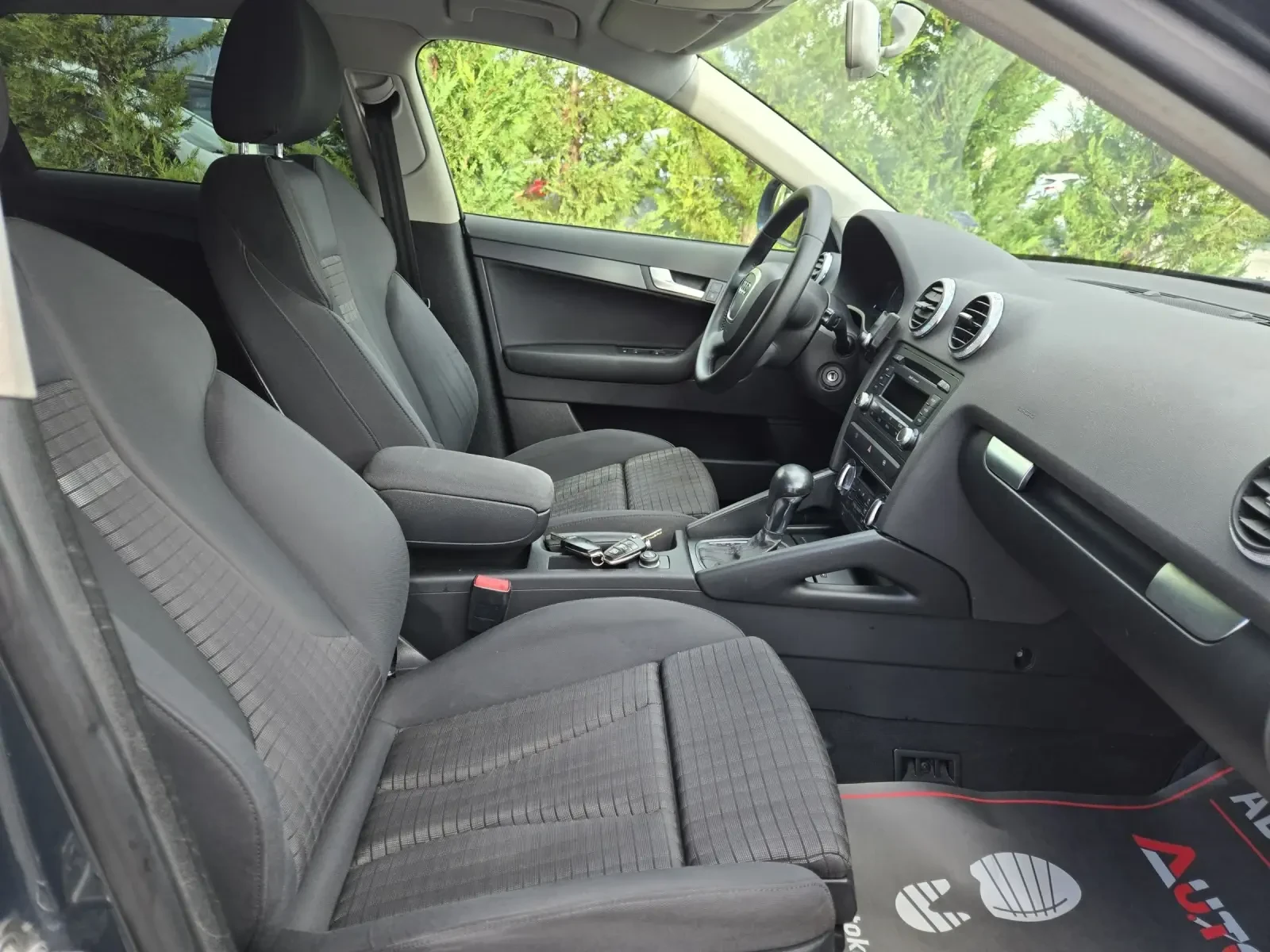 Audi A3 1.9TDI-105КС= АВТОМАТ= LED= FACE= RECARO, снимка 15 - Автомобили и джипове - 56200982