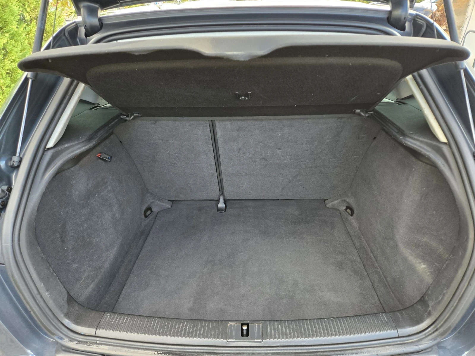 Audi A3 1.9TDI-105КС= АВТОМАТ= LED= FACE= RECARO, снимка 10 - Автомобили и джипове - 56200982