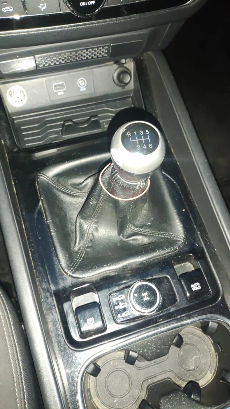 SsangYong Rexton 2.2  4x4, снимка 16 - Автомобили и джипове - 52794072